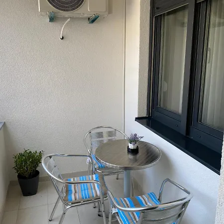 Zeus Apartman